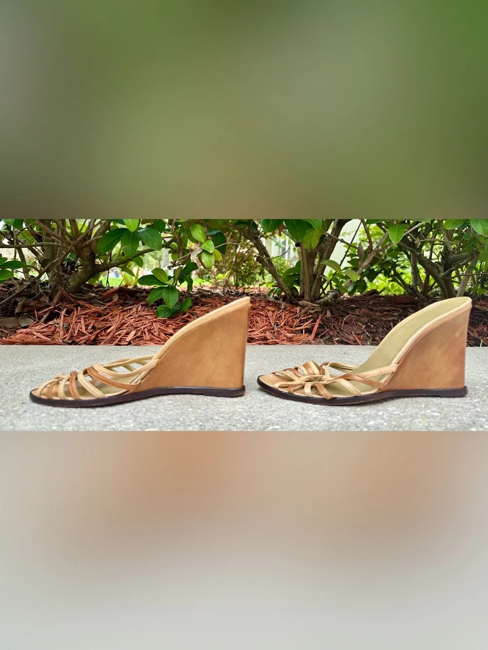 Vintage bebe Tan Wedge Sandals Strappy Open Toe Women's Size 9.5 Y2K